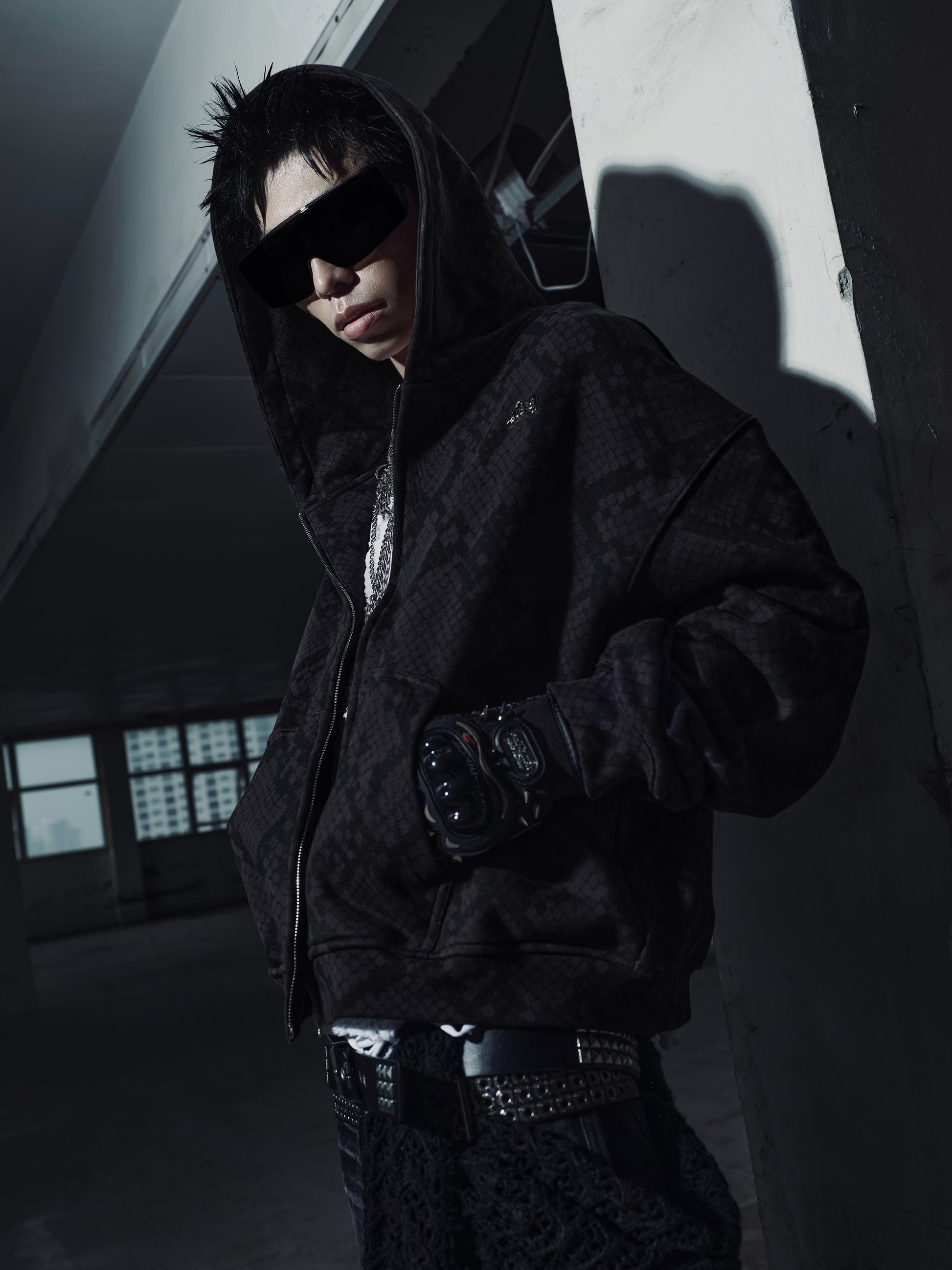 SERPENT ZIP-UP