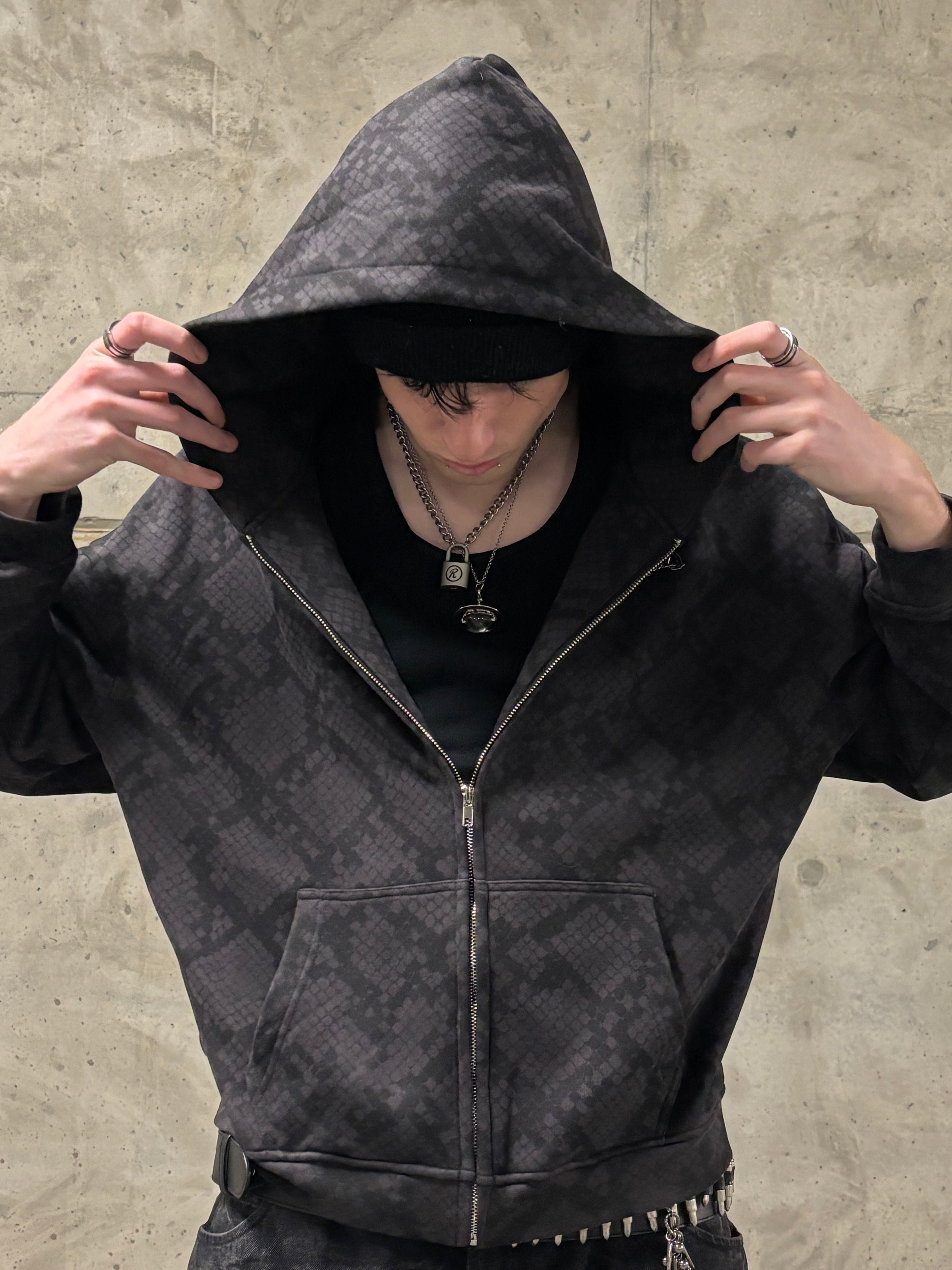 SERPENT ZIP-UP